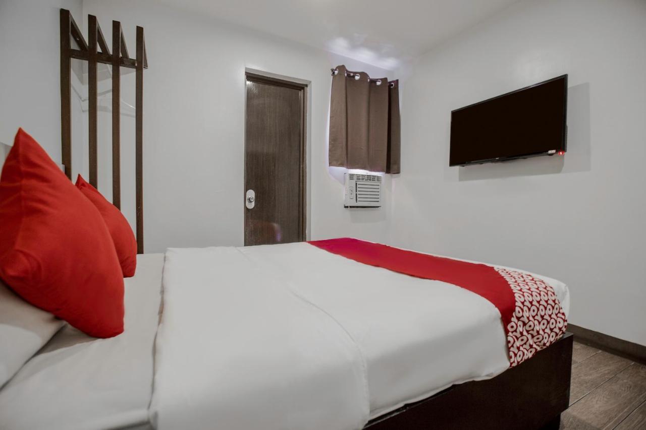 Oyo 637 Fox Hotel Quezón by Eksteriør bilde