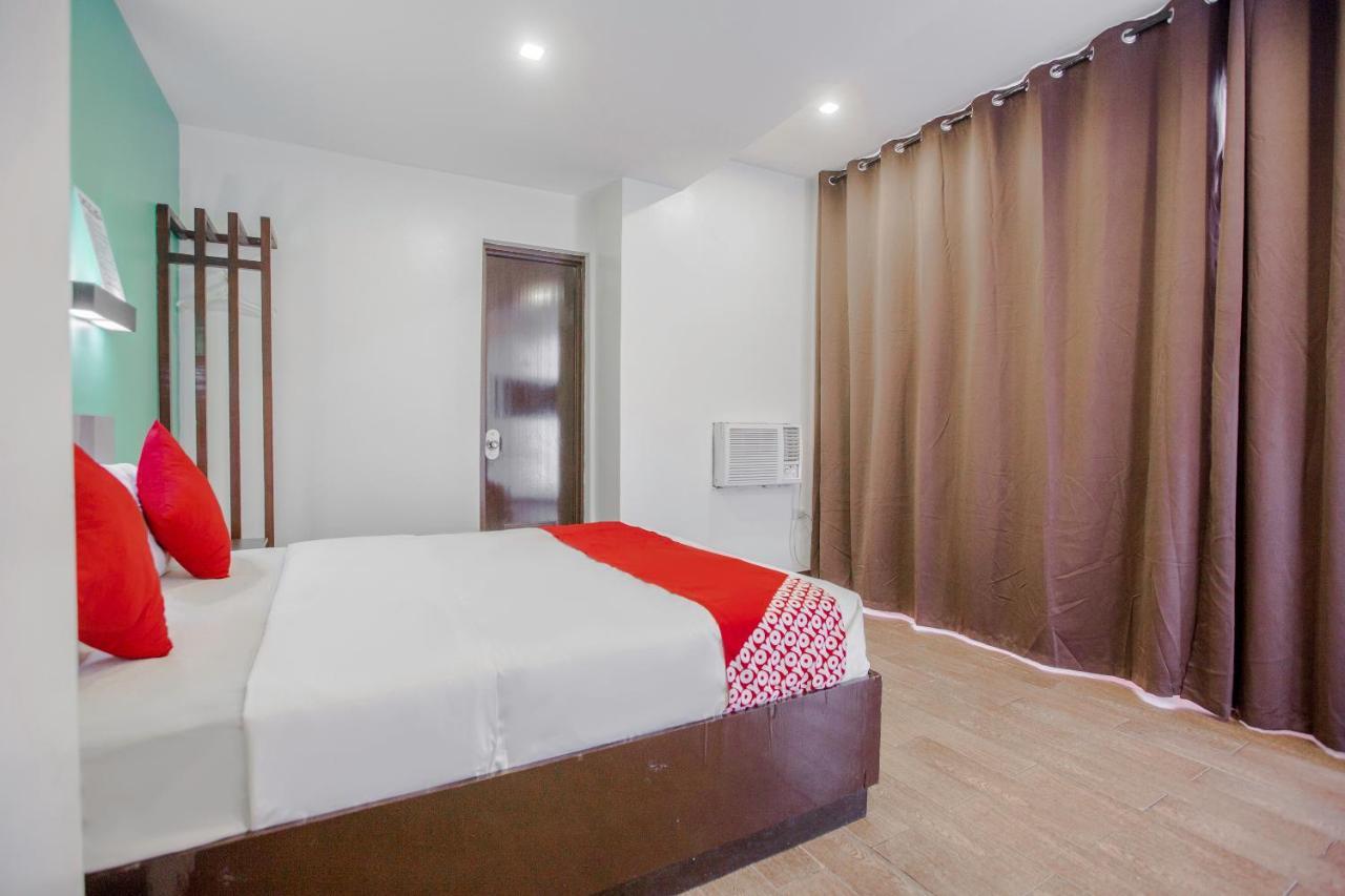 Oyo 637 Fox Hotel Quezón by Eksteriør bilde